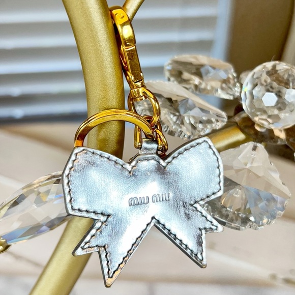 Miu Miu Crystal Bow Logo Bag Charm/Keychain - Picture 5 of 7